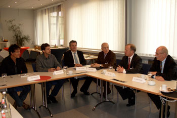 Peter Wei&szlig; bei der INA