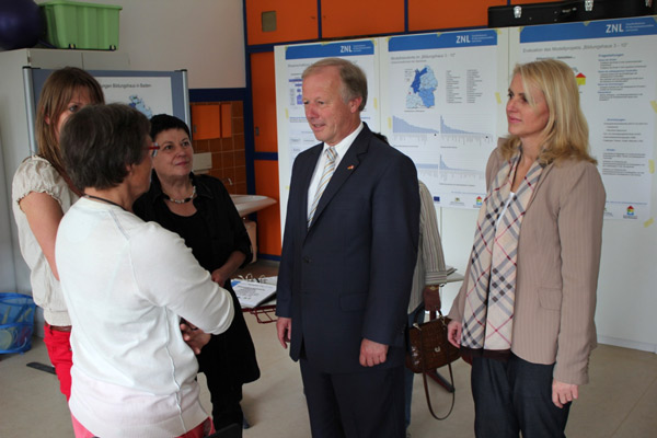 Peter Weiß und Helga Wössner im Gespräch